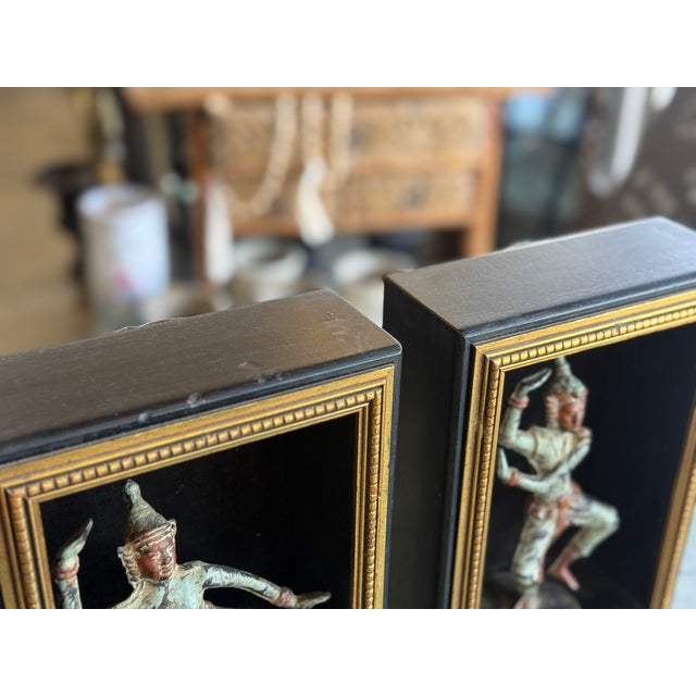 Hollywood Regency Pair of Vintage Bronze Thai Prince Statues Figurines in Shadow Box For Sale - Image 3 of 10