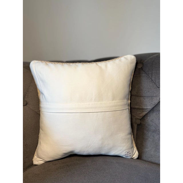 1990s Handwoven Hemp Cushion, Natural Ivory Warm Beige Ombre Pillow, Turkish Anatolian Pillow With Insert, 16x16 In For Sale - Image 5 of 9