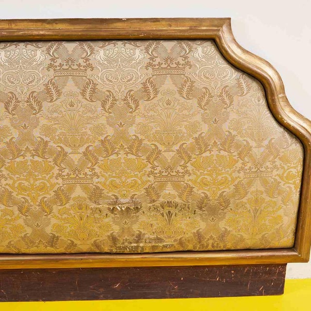 This impeccable classic-style headboard combines art and functionality, making it perfect for any bedroom. Featuring a...