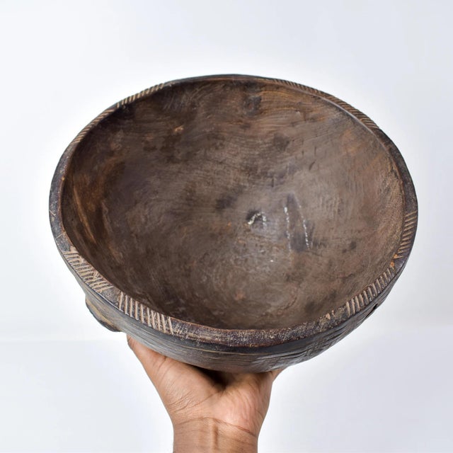 Early 20th Century Nupe Wood Bowl Nigeria For Sale - Image 10 of 11
