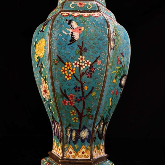 Dark Green Late 19th Century Cloisonné Enamel Hexagonal Vase With Dragon Handles, 5000g For Sale - Image 8 of 9