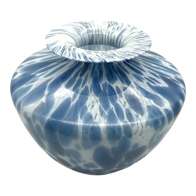 Maestri Vetrai Vase Hand Blown Art Glass Blue White With Silver Sparkles 9in For Sale