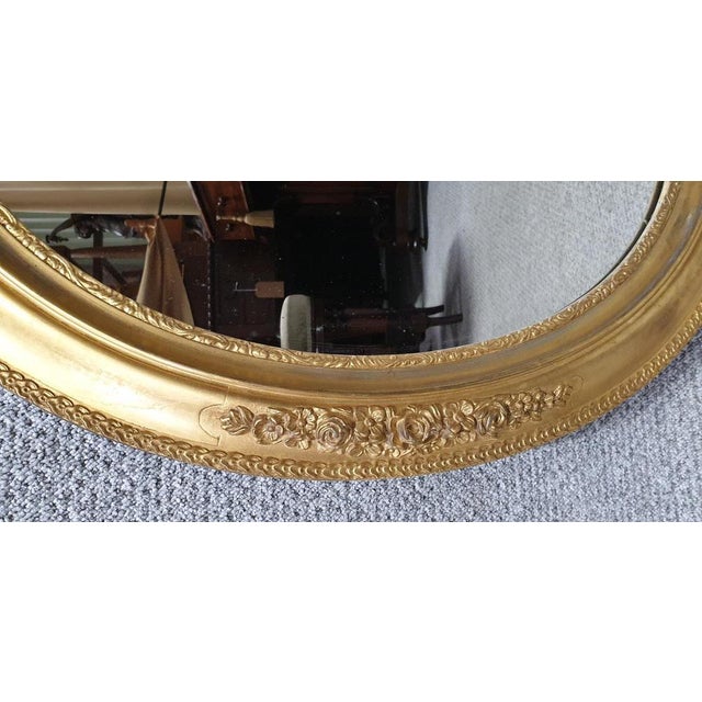A very nice English gilt mirror can be hung portrait or landscape. 28.5" x 24"