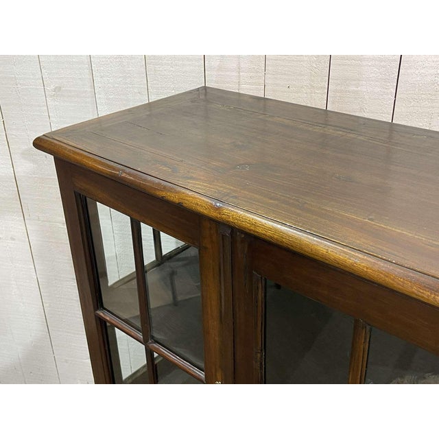 Brown Late 19th Century English Mahogany Display Case, 1890s For Sale - Image 8 of 17