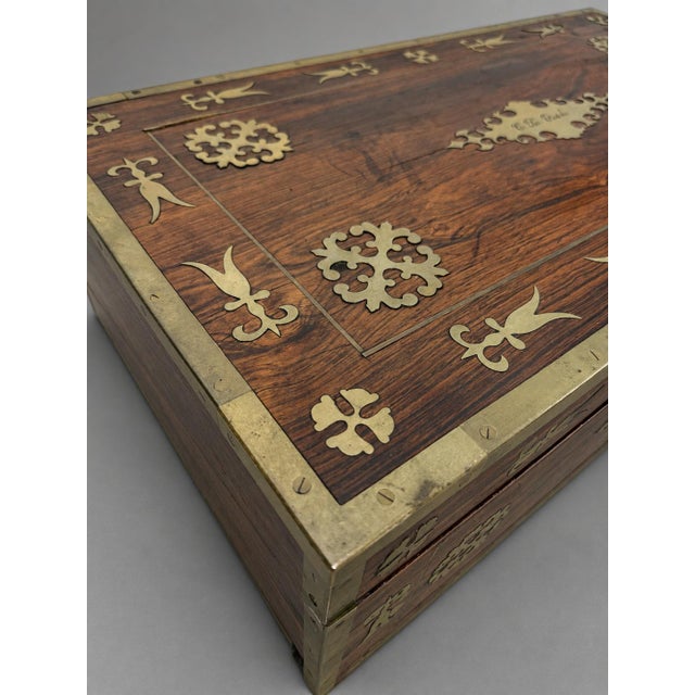 English Regency Brass-Inlaid Rosewood Lap Desk and Dressing Case, Circa 1820 For Sale - Image 10 of 11