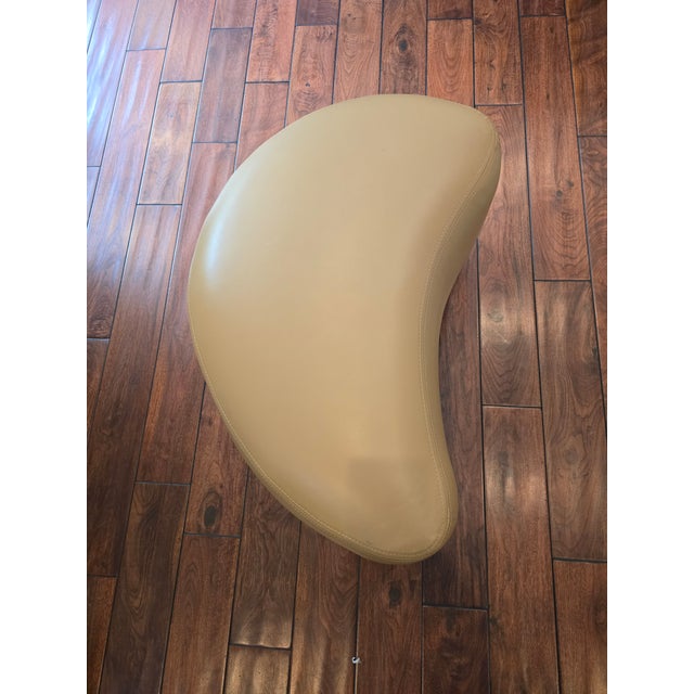 Set of 4 Vintage Tan Leather Lounge Chairs With Matching Ottomans Attributed to Vladimir Kagan For Sale - Image 9 of 15