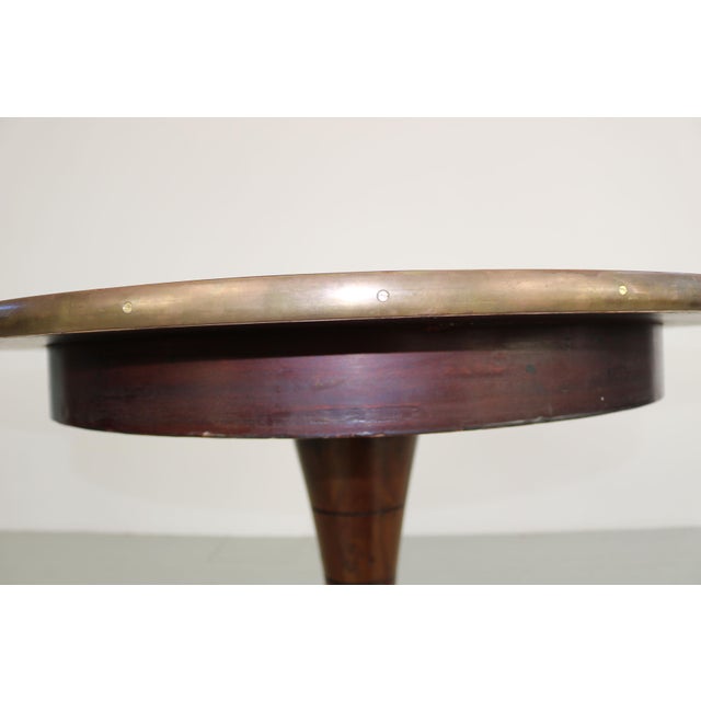 Round Ships Table in Dark Stained Wood with Brass Details by Gustavo Pulitzer-Finali, Italy, 1940s For Sale - Image 9 of 18