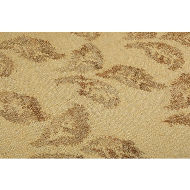 Looking for a custom size? For more information on customization capabilities, please reach out to custom@chairish.com....