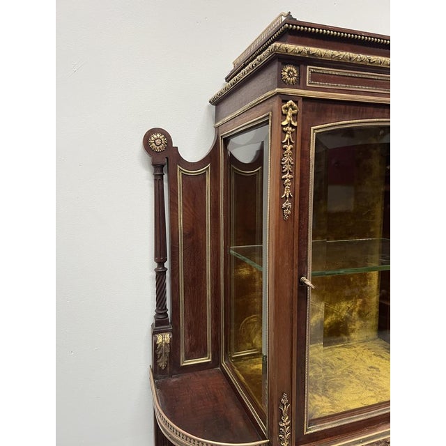 Napoleon III Mahogany and Chased Bronze Display Cabinet, 1800s For Sale - Image 13 of 18