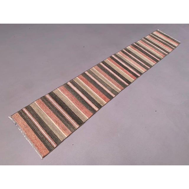 "Pattern: Geometric Shape: Runner Size: 275x50 cm Regional Design: Kilim Material: Wool Item Length: 275 Colour:...
