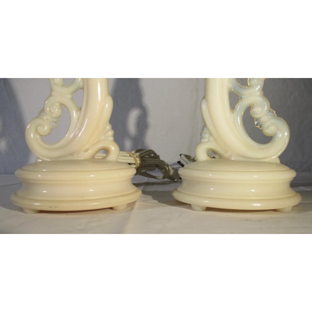 1938 Aladdin Alacite Glass Lamps - a Pair For Sale In New York - Image 6 of 9