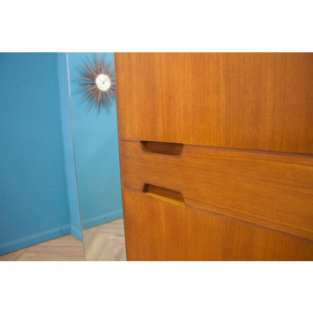 Mid-Century Modern Teak Wardrobe from Uniflex, 1960s For Sale - Image 6 of 12