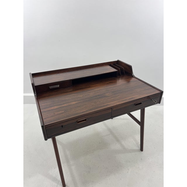 Danish Model 56 Desk in Rosewood by Arne Wahl Iversen for Vinde Mobelfabrik, 1960s For Sale - Image 3 of 18