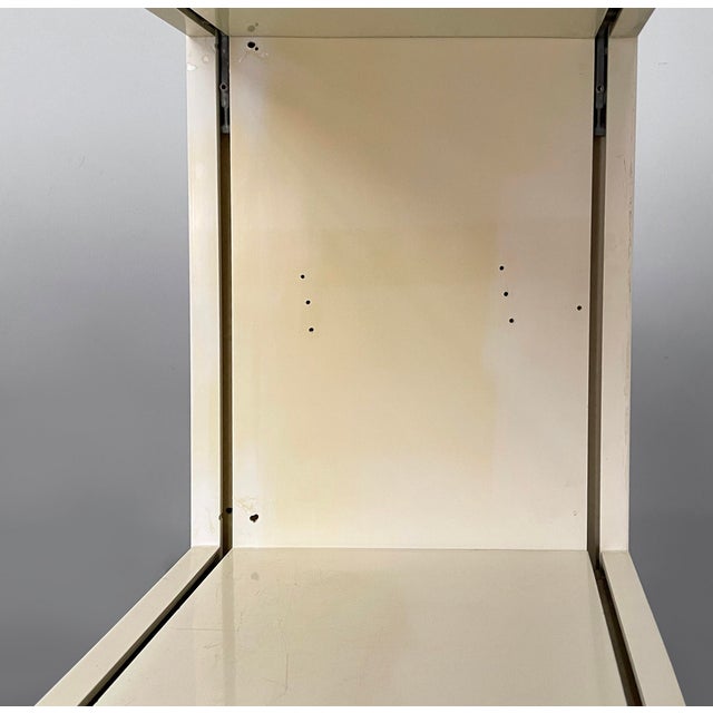 Space Age Italian Plastic Bookcase Dodona 300 by Ernesto Gismondi for Artemide, 1970s For Sale - Image 6 of 18