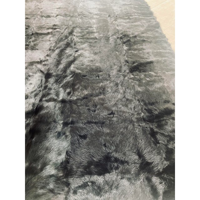 Black Minotti Alps Rug in Black New Zealand Sheepskin, Italian Modern Design For Sale - Image 8 of 14