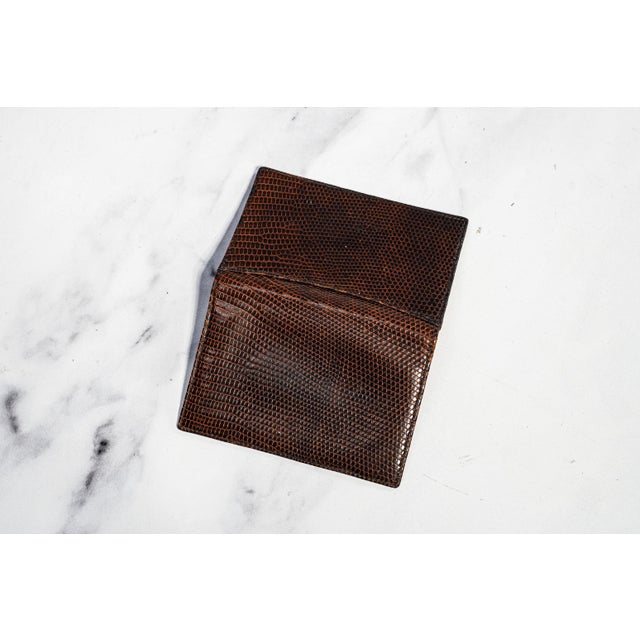 Luxurious Vintage Brown Leather Barney's New York Men's Wallet Card Case For Sale - Image 4 of 9