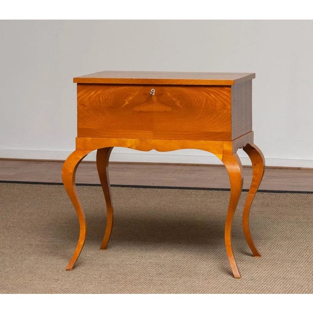 Swedish Biedermeier Sewing Table in Elm Veneer, 1940s For Sale - Image 11 of 11