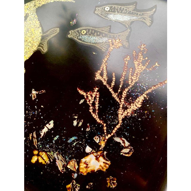 Black Vintage Couroc of Monterey Undersea Fish Serving Tray – Hand Inlaid Shell & Coral Scene For Sale - Image 8 of 11
