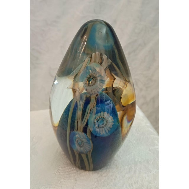Vintage Robert Eickholt Signed Art Glass Floral Egg Paperweight For Sale - Image 10 of 11