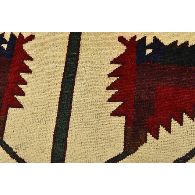 Zanjan Rug 3'6'' X 5'1'' Ivory Wool Vintage Tribal Hand-Knotted Oriental Carpet For Sale - Image 4 of 13