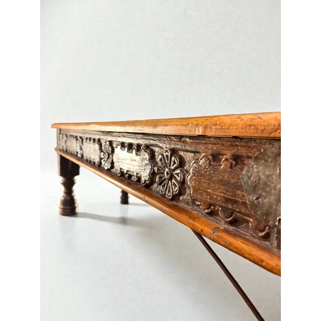Large 19th-Century Indian Teak Low Table, Rajasthan For Sale - Image 5 of 10