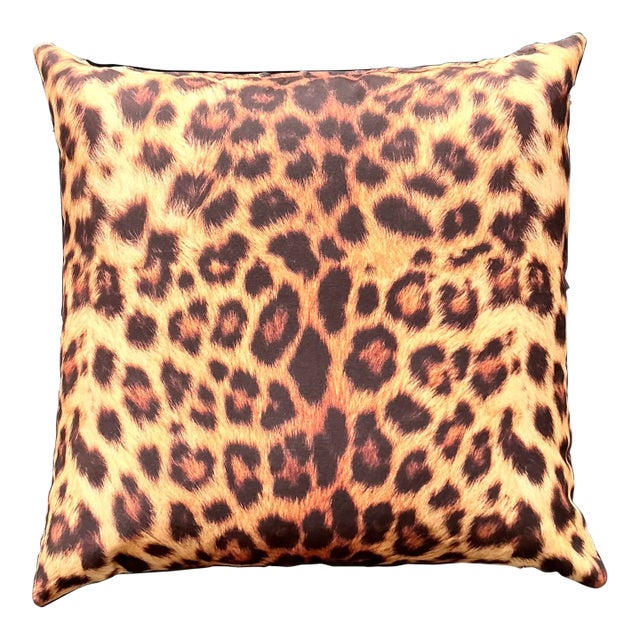 Vintage Boho Printed Leopard Throw Pillow For Sale