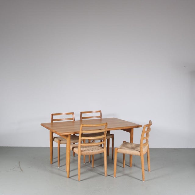 Oak Dining Set by Moller, Denmark, 1970s, Set of 5 For Sale - Image 4 of 16