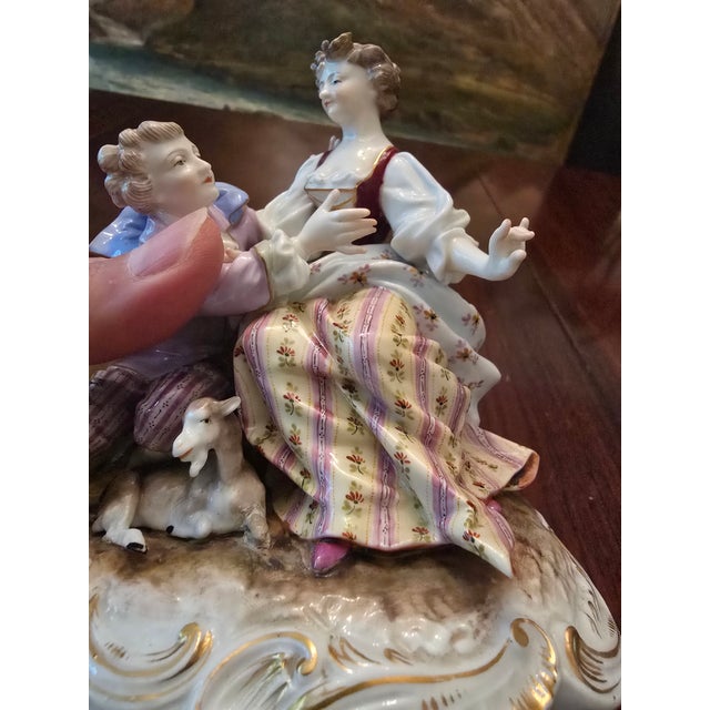 Antique Meissen Style Porcelain Romantic Figurine For Sale - Image 9 of 12