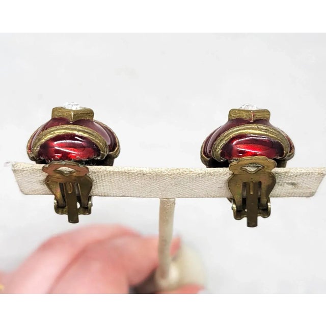 Modern Vintage 1980s Signed Yosca Goldtone Red Enamel & Clear Rhinestone Half Hoop Clip Earrings - 2 Pieces For Sale - Image 3 of 6