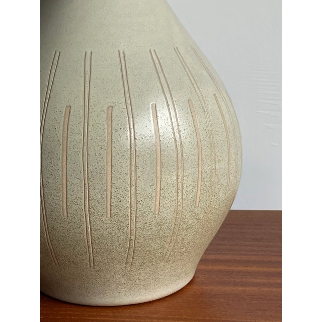 Marshall Studios Jane and Gordon Martz Table Lamp for Marshall Studios For Sale - Image 4 of 9