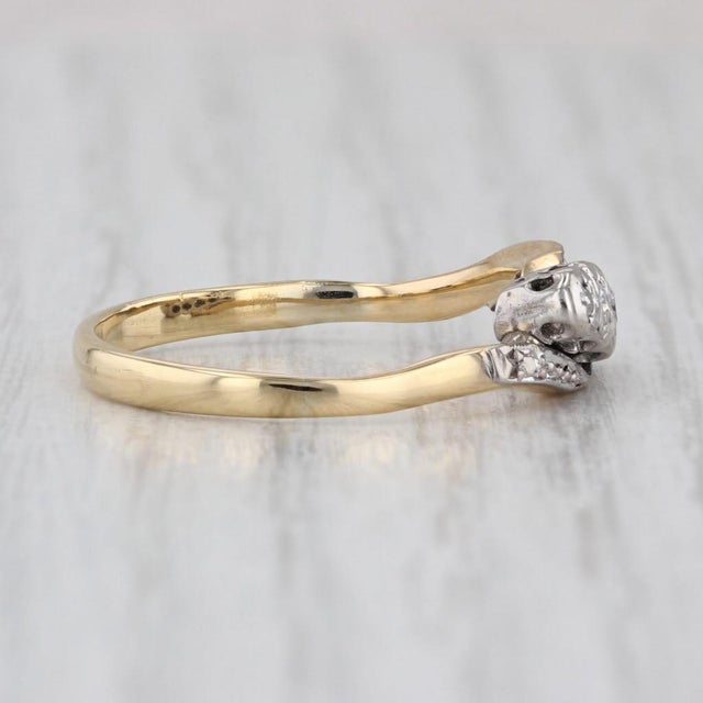 Metal 0.14ctw Diamond Bypass Ring 18k Gold Platinum Size 8.5 Wedding Anniversary For Sale - Image 7 of 8