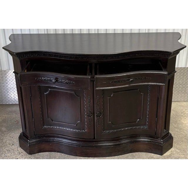 Gemstone Habersham Plantation Kirtlington Serpentine Sideboard For Sale - Image 7 of 12