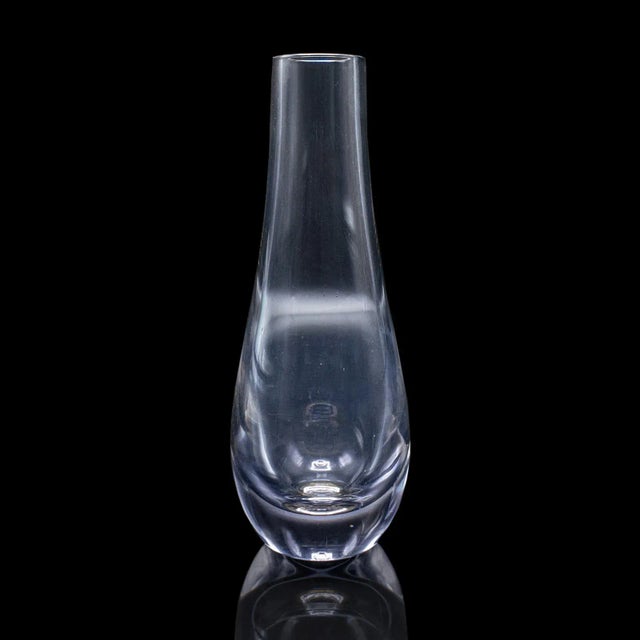 English Vintage Flower Sleeve, English, Art Glass, Display, Tear Drop Posy Vase, c.1980 For Sale - Image 3 of 9