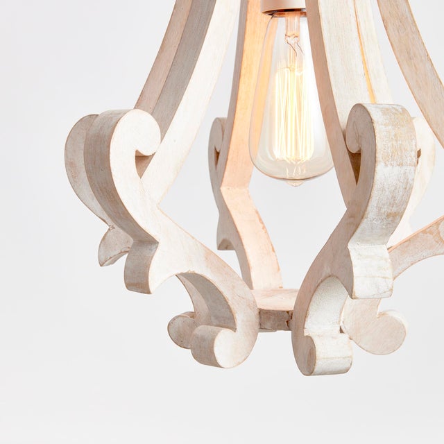 Kenneth Ludwig Chicago Marguerite Pendant For Sale - Image 4 of 7