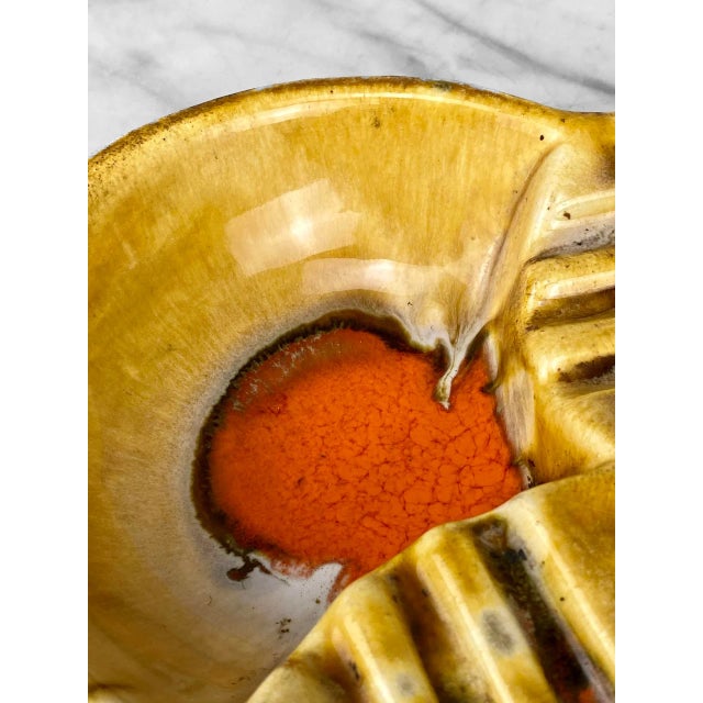 Mid 20th Century Mid-Century Atomic Orange & Gold Porcelain Sculpted Clover Cigar Ashtray For Sale - Image 5 of 10
