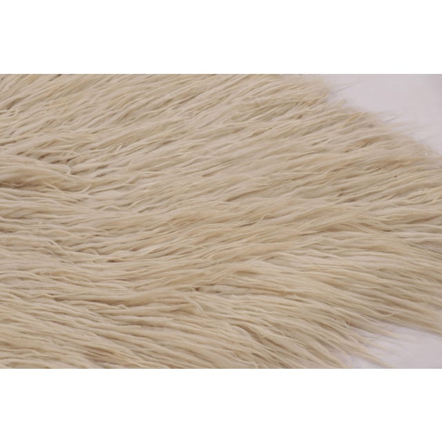 Textile Vintage Tulu Rug, Cream White Tones in Lush Shag Pile - Rug & Kilim For Sale - Image 7 of 8