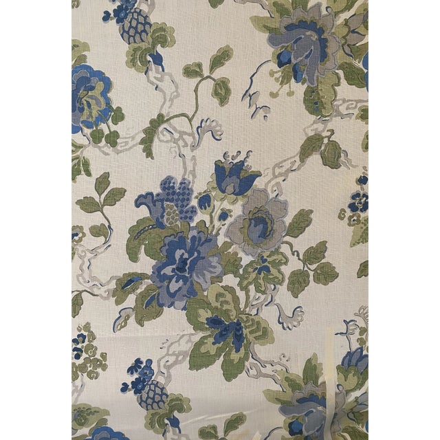 Lee Jofa Parnham Cornflower / Lime Bfc-3520-153 Blithfield Collection Multipurpose Fabric 11 Continuous Yards For Sale