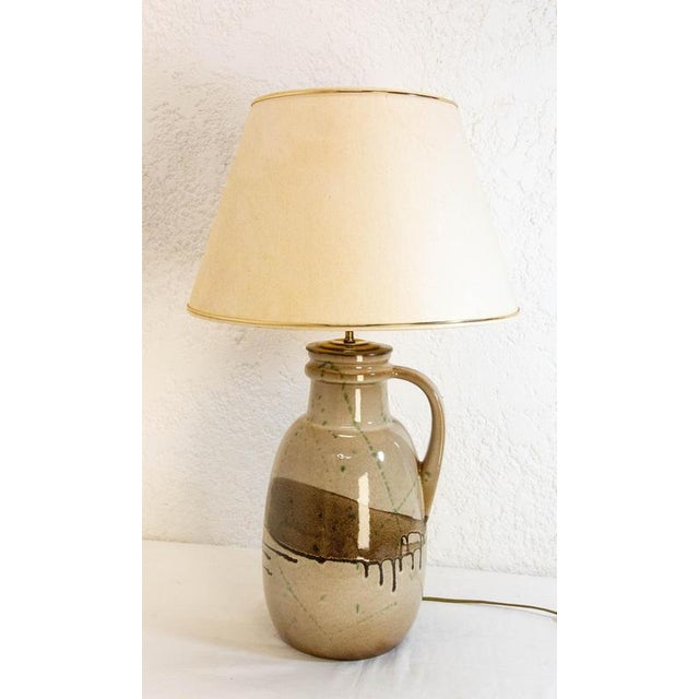 Gray German Glazed Terracotta and Brass Table Lamp with Handle, 1970 For Sale - Image 8 of 13