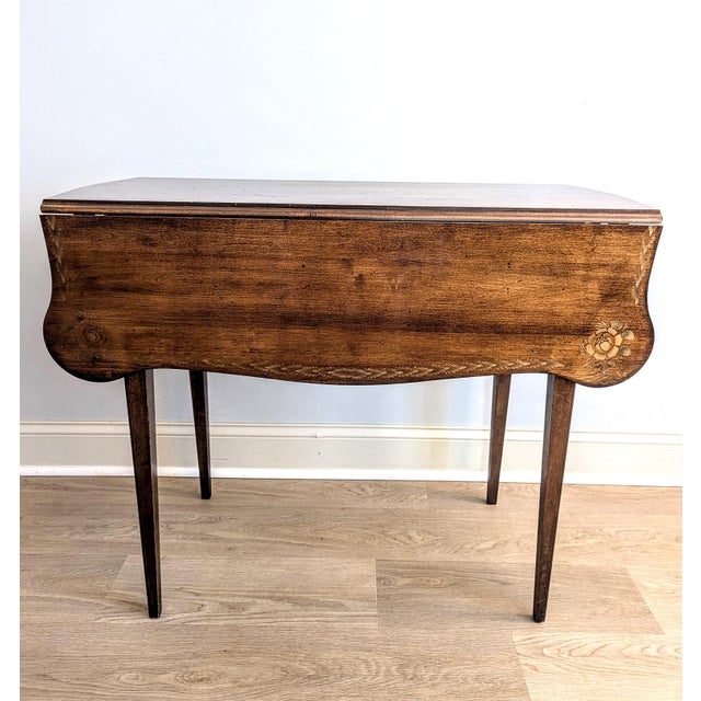 American Hitchcock Stenciled Drop Leaf Dining Table 36" Butterfly Edge Mid 20th Century For Sale - Image 3 of 14