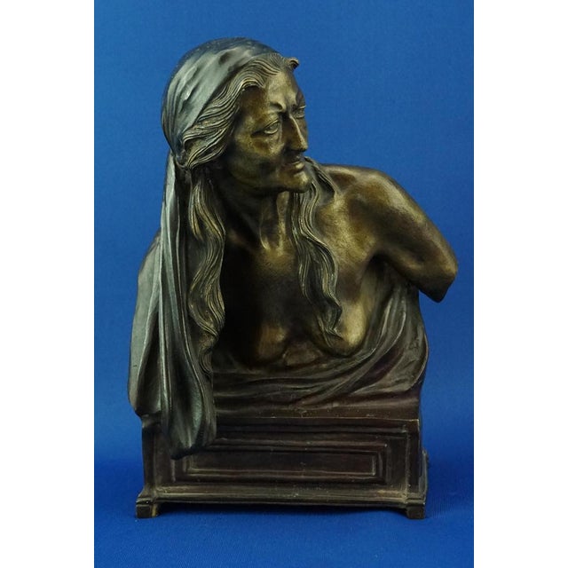 Vincenzo Gemito, Art Nouveau bronze sculpture titled La Sibilla, 19th Century, Naples Italy For Sale - Image 3 of 18