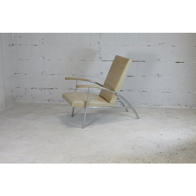 Tubular steel and leather armchair ''cream'', France, cira 1970. Leather without tearing, many traces and patinas. Solid...