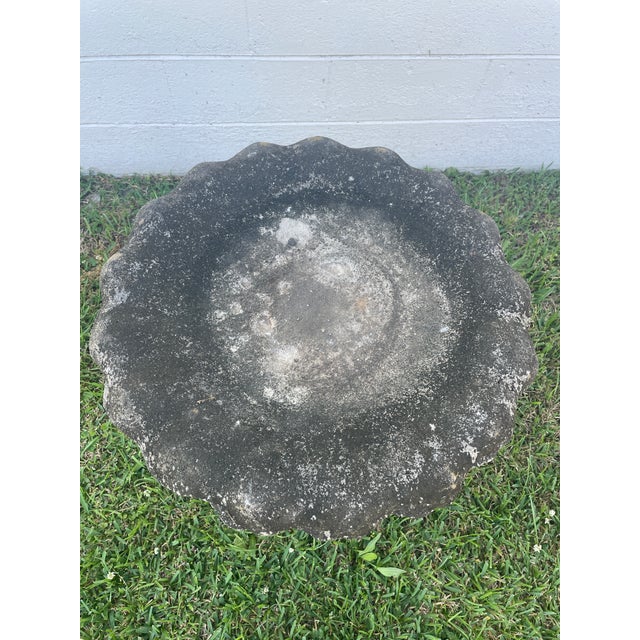 Mid 20th Century Antique English Estate Style Scalloped Cast Stone Birdbath - 2 Piece - Asheville Nc Estate Rescue For Sale - Image 5 of 8