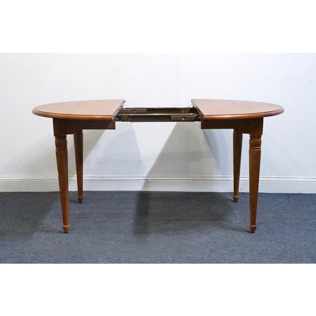 Thomasville Furniture Solitaire Collection Early American Style 62" Dining Table 23221-711 For Sale In Kansas City - Image 6 of 12