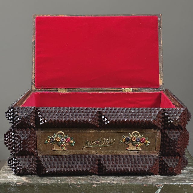 Antique Hand Carved Tramp Art Box With “Aus Liebe” Inscription Folk Art For Sale - Image 10 of 11