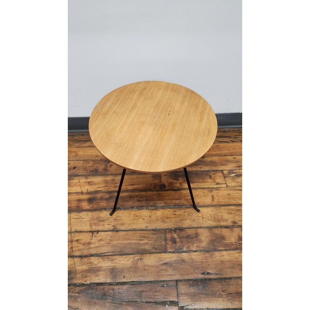 Arthur Umanoff Arthur Umanoff Style Mid Century Modern Low Side Table For Sale - Image 4 of 8