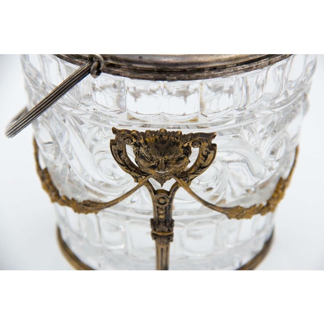 Cut Glass Ice Bucket, in Good conditions.