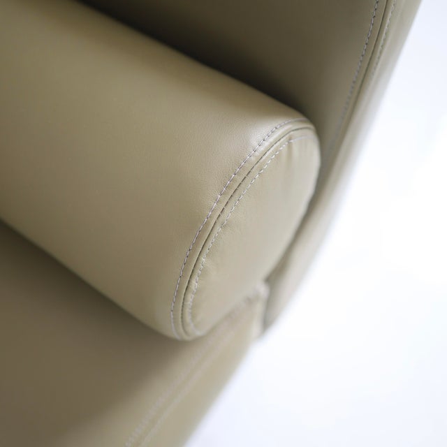 American Leather Vladimir Kagan “Matinee” Sofa For Sale - Image 4 of 7
