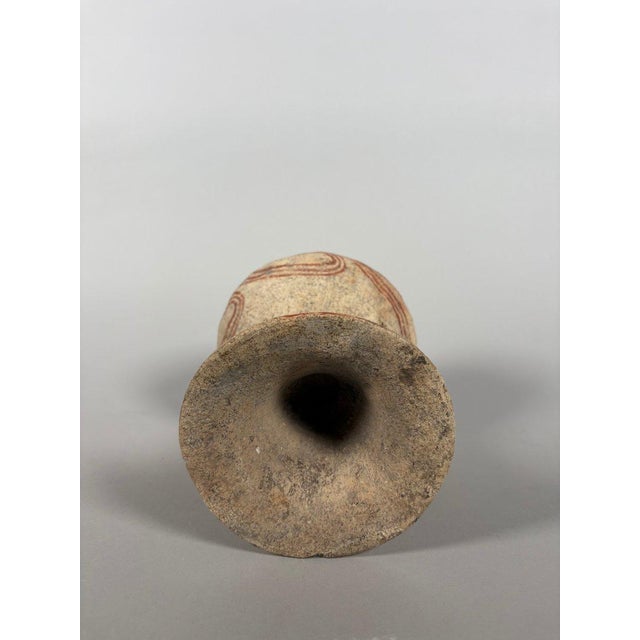 Terracotta vases from Ban Chiang, Thailand, Archaeology, 1000 BC For Sale - Image 6 of 7