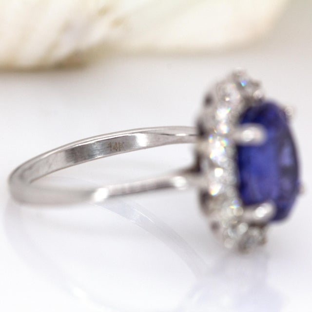 Metal 4.4cts Tanzanite Ring W Earth Mined Diamond Accent in 14k White Gold | Ov 10x8mm For Sale - Image 7 of 7