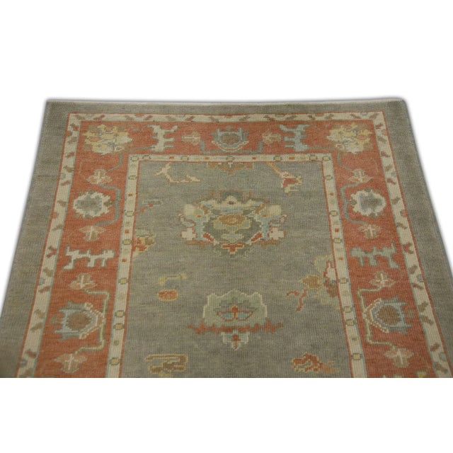Early 21st Century Turkish Gray & Red Handwoven Oushak Rug For Sale - Image 4 of 6